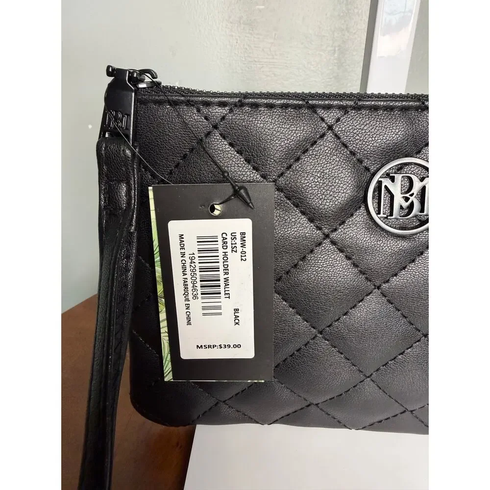 NWT Badgley Mischka Black Quilted Wristlet Wallet MSRP $39